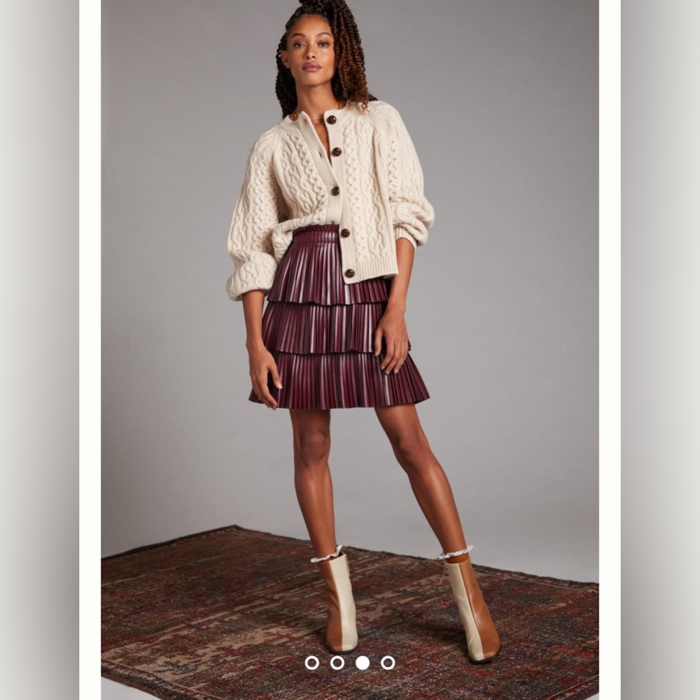 Mare Mare x Anthropologie Tiered Faux leather skirt- Burgundy.